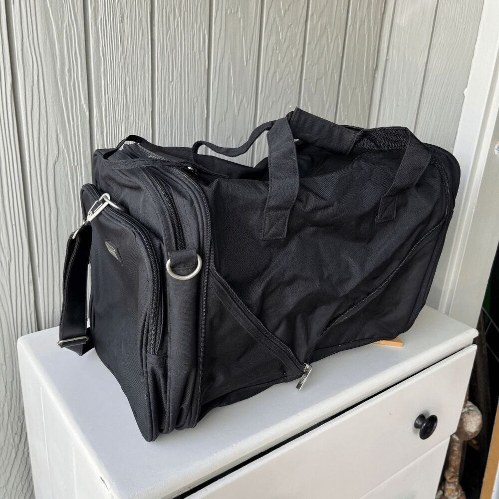 Land Rover Black Collapsible Duffel Tote Travel Bag with Shoulder Strap - Picture 6 of 11
